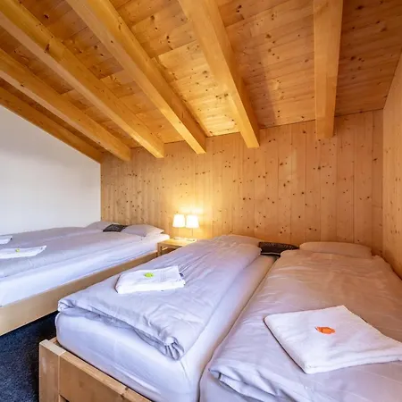 イン Taelli Huette